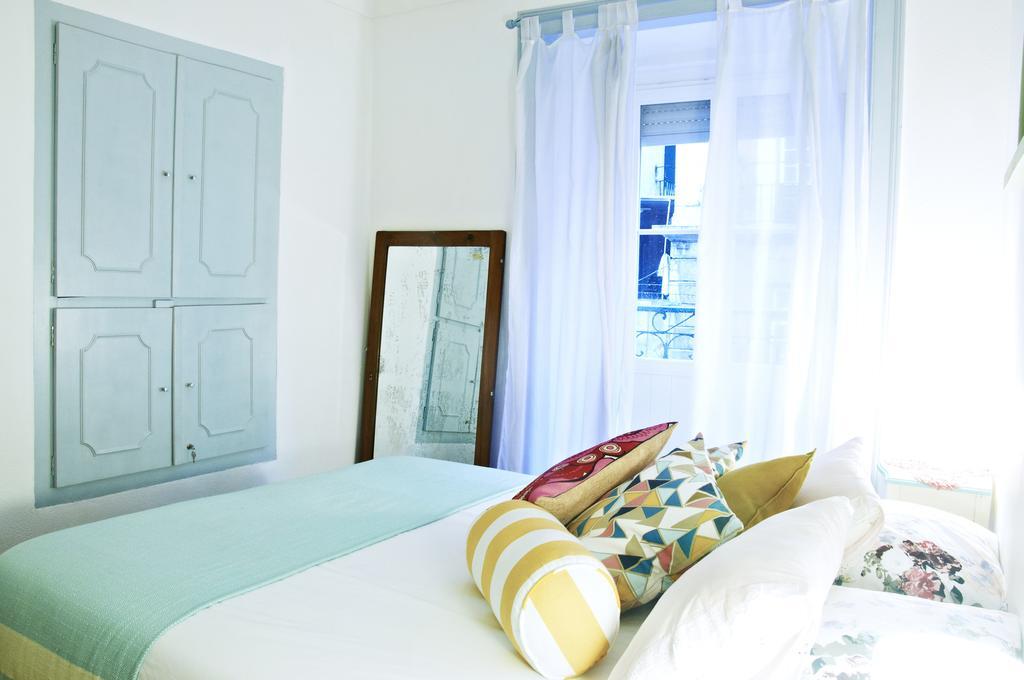 Downtown Doll'S House Apartment Lisbon Room photo